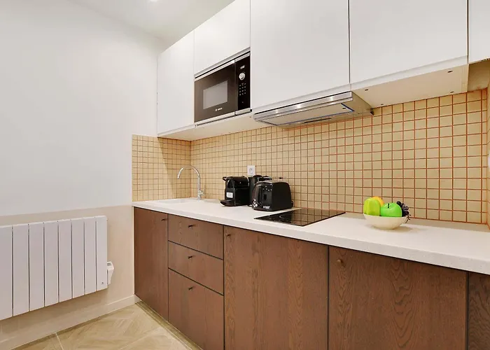 Faubourg Saint Denis 4p *
